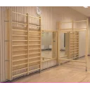 svingbar-2-felts-ribbevegg-med-speil-pa-baksiden-115075