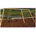 huskestativ-i-rundstokk-for-tre-seter