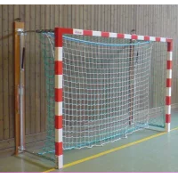 handballmal-match-i-tre-stal-heisbart-med-gassfjarer